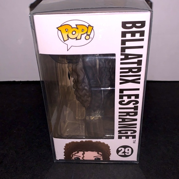 Vaulted New Harry Potter Bellatrix LeStrange (Azkaban) Exclusive Hot Topic Funko - Picture 4 of 7